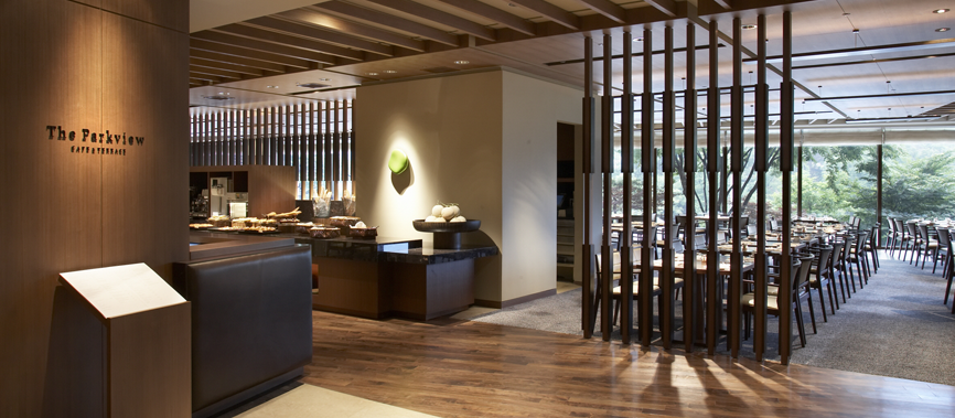 Luxury lobby metal works crafted by NEXTOP for Shilla Hotel.