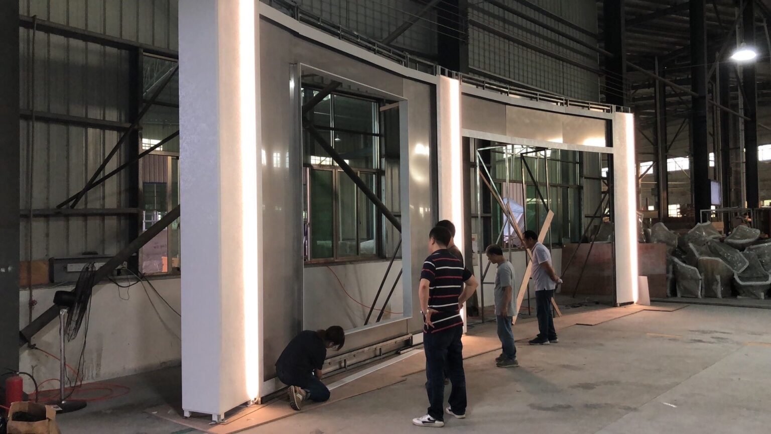 NEXTOP provides custom metalwork services for luxury boutiques.